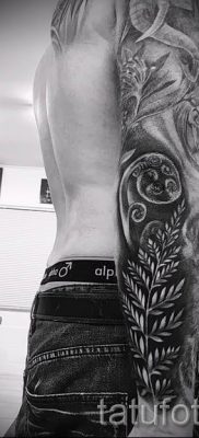 Hűvös páfrány tetoválás a fotón - egy cikk a tetoválás 48 jelentéséről