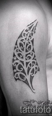 Hűvös páfránytetoválás a fotón - egy cikk a tetoválás jelentéséről 22