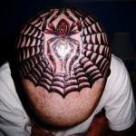 pókháló tetoválás a fején 2