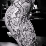 tetováló pisztoly rózsákkal - fotó a kész tetoválásról 01092016 1135 tatufoto.ru