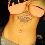 tetoválás a szegycsont alatt - példák a tetoválásokra az 16012016 fotókon 12