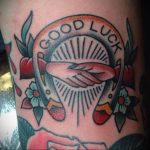 fotó példa egy patkó tetoválásra 2020.02.02. №358 -patkó tetoválás