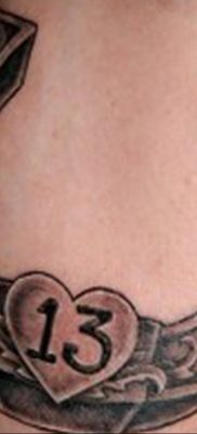 fotó példa egy patkó tetoválásra 2020.02.02. №305 -patkó tetoválás