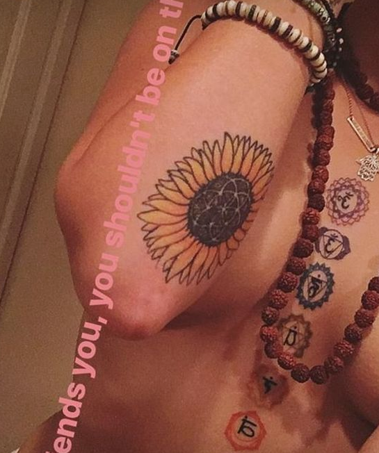 Tetovaža suncokreta na ruci Paris -Michael Katherine Jackson - fotografija 2