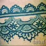 Fotó a harisnyakötő tetoválásról - közelkép