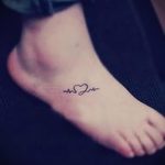 szívimpulzus tetoválás - példa a kész tetoválásra 4