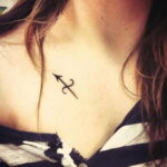 Nyilas mellkasi tetoválás fotó 02.02.2021 №0013 - Nyilas mellkasi tetoválás -