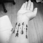 Fotó nyíl íjász tetoválásról 02/01/2021 №0058 - nyíl íjász tetoválás -