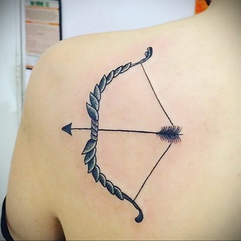 Fotó nyíl íjász tetoválásról 02/01/2021 №0026 - nyíl íjász tetoválás -