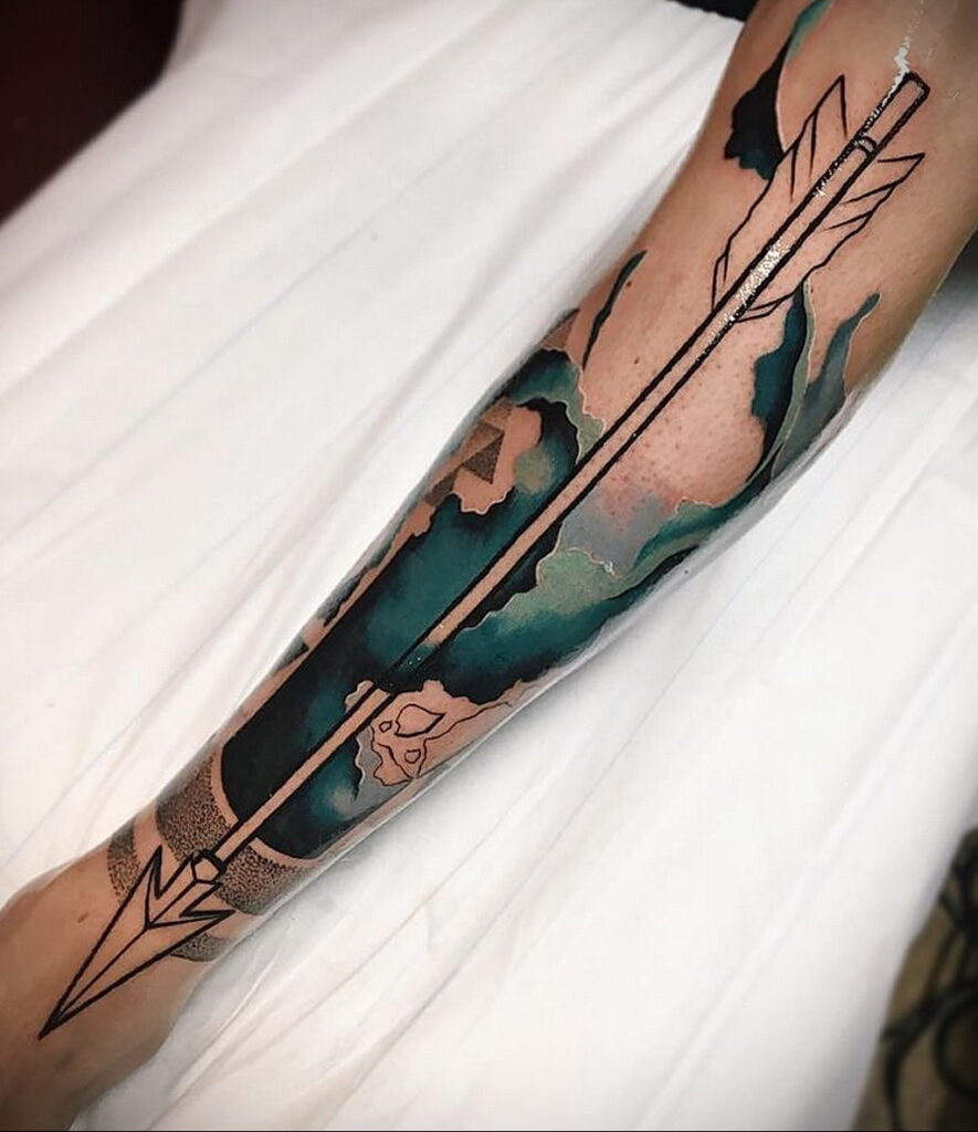 Fotó nyíl íjász tetoválásról 02/01/2021 №0014 - nyíl íjász tetoválás -