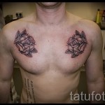 rózsa tetoválás a mellkason - fotó opció 15122015 № 6