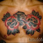 rózsa tetoválás a mellkason - fotó opció 15122015 № 8