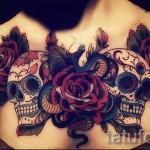 rózsa tetoválás a mellkason - fotó opció 15122015 № 18