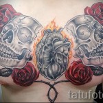 rózsa tetoválás a mellkason - fotó opció 15122015 № 26