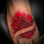 rózsás tetoválás a lábán - fotó opció 15122015 -ből 32. szám