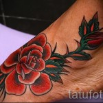 rózsás tetoválás a lábán - fotó opció 15122015 -ből 33. szám
