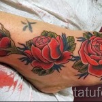 rózsás tetoválás a lábán - fotó opció 15122015 -ből 35. szám