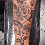 rózsás tetoválás a csuklón - fotó opció 15122015 -ből 15