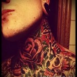 rózsa tetoválás a nyakon - fotó opció 15122015 № 17