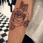 rózsa tetoválás a kezén - fotó opció 15122015 № 4