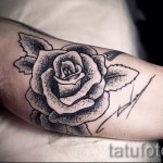 rózsa tetoválás a kezén - fotó opció 15122015 № 20