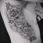 fekete -fehér rózsa tetoválás - fotó opció 15122015 -ből, 3. sz