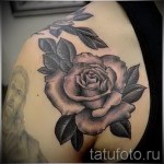 fekete -fehér rózsa tetoválás - fotó opció 15122015 -ből 5. sz