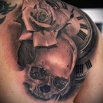 koponyatetoválás rózsákkal - fotóopció 15122015 21. szám