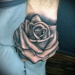Rose Tattoo auf der Hand - Foto -Option aus dem Nummer 15122015 1