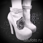 Rózsa tetoválás a lábán - Fotó: 15122015