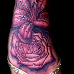 Rózsa tetoválás a lábán - Fotó: 15122015