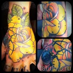 Rose Tattoo sur la main - opció Photo du nombre 15122015 1111
