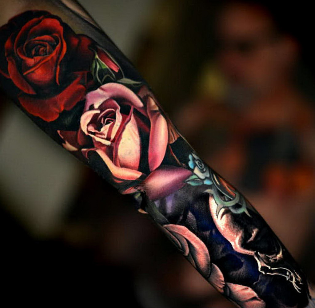 وشم روز على الساعد للنساء 01.12.2020 №041 -وشم روز نسائي-