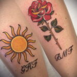 وشم روز على المعصم مثال 01.12.2020 №006-وشم على شكل وردة على الساعد-