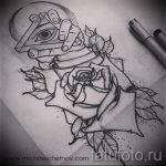 rózsatetoválás vázlat a kezén - jól néz ki 2. kép