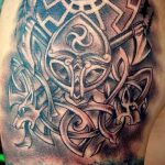 Érdekes fotó kész tetoválással Oroszország - a tetoválás egy változata OROSZORSZÁG 30 -ra