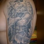 Érdekes fotó kész tetoválással Oroszország - a tetoválás egy változata OROSZORSZÁG 41