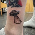 Photo of a tattoo with UFO - aliens 07/02/2020 №157 -UFO tattoo-
