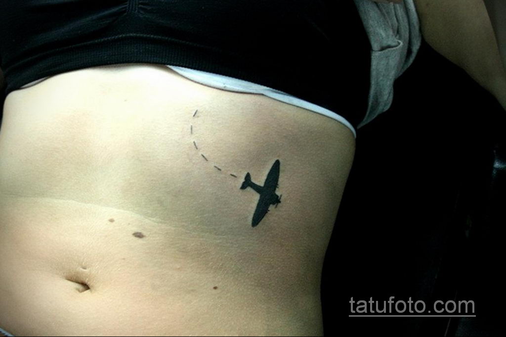 Zdjęcie tatuażu samolotu 07/06/2021 №396 - tatuaż samolotu -