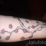 sakura tetoválás a kezén - fotó példa 12122015 7. szám