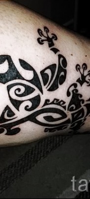 Szalamandra tetoválás fotó maori mintákkal