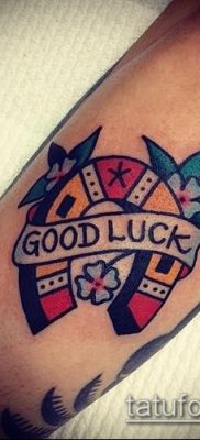 fotó egy szerencsés talizmán tetoválásról (jelentése) - egy példa egy érdekes tetoválási tervre - 008