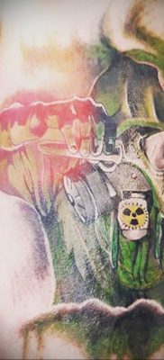 Zdjęcie Tatuaż ze znakiem promieniowania 26.04.2020 №009 -Radiation Tattoo-