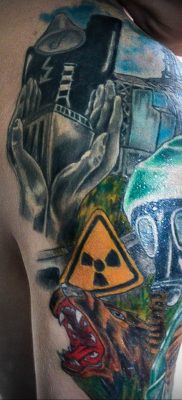 Zdjęcie Tatuaż ze znakiem promieniowania 26.04.2020 №061 -Radiation Tattoo-