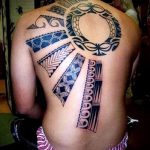 soleil tatouage sur son dos - une photo fraîche du tatouage fini 14072016 2
