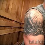 Sonne Tätowierung auf der Schulter - ein kühles Foto des fertigen Tätowierung 14072016 2