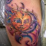 Sonne Tattoo Farbe - hűvös fotó a fertigen Tätowierung auf 14072016 3
