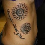 Sonne Tattoo Mädchen - menő fotó a fertigen Tätowierung auf 14072016 1