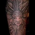 tatouage dieu du soleil - une photo fraîche du tatouage fini sur 14072016 2