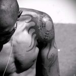 nap tetoválás a vállán - fotó a hűvös kész tetoválásról 14072016 -ból 1